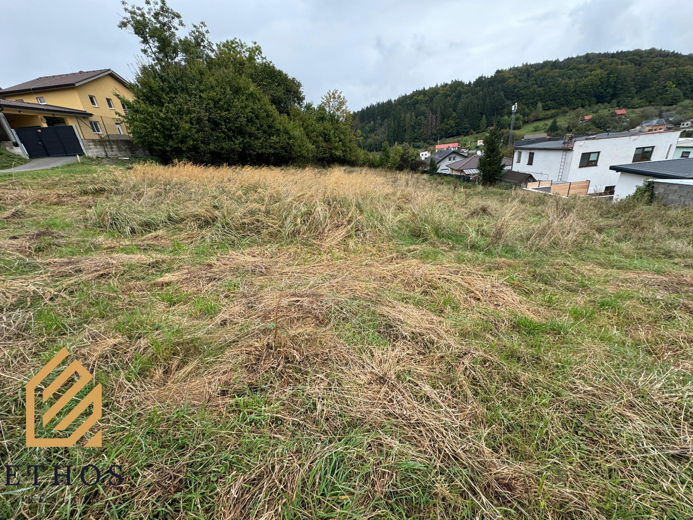 Na predaj 3 stavebné pozemky – Žilinská Lehota - fotografia 9