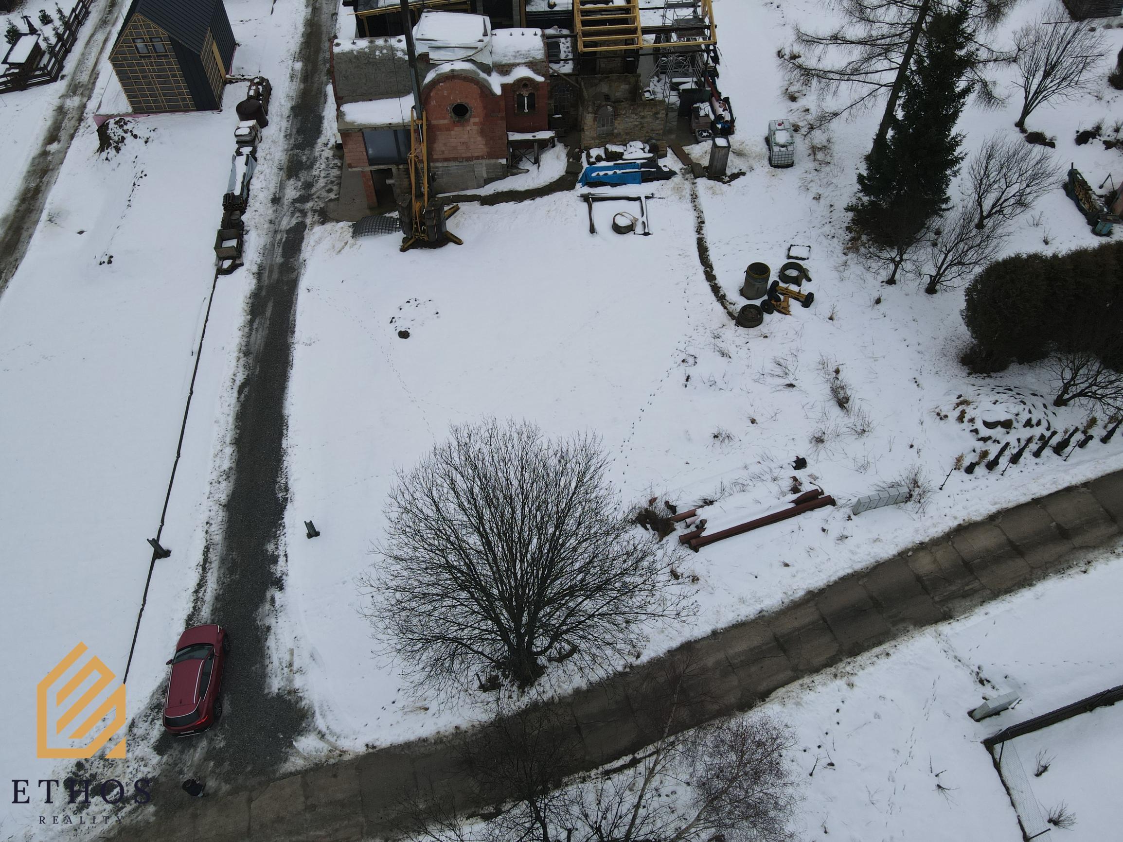 Stavebný pozemok so stavebným povolením –  SKI Makov - fotografia 6