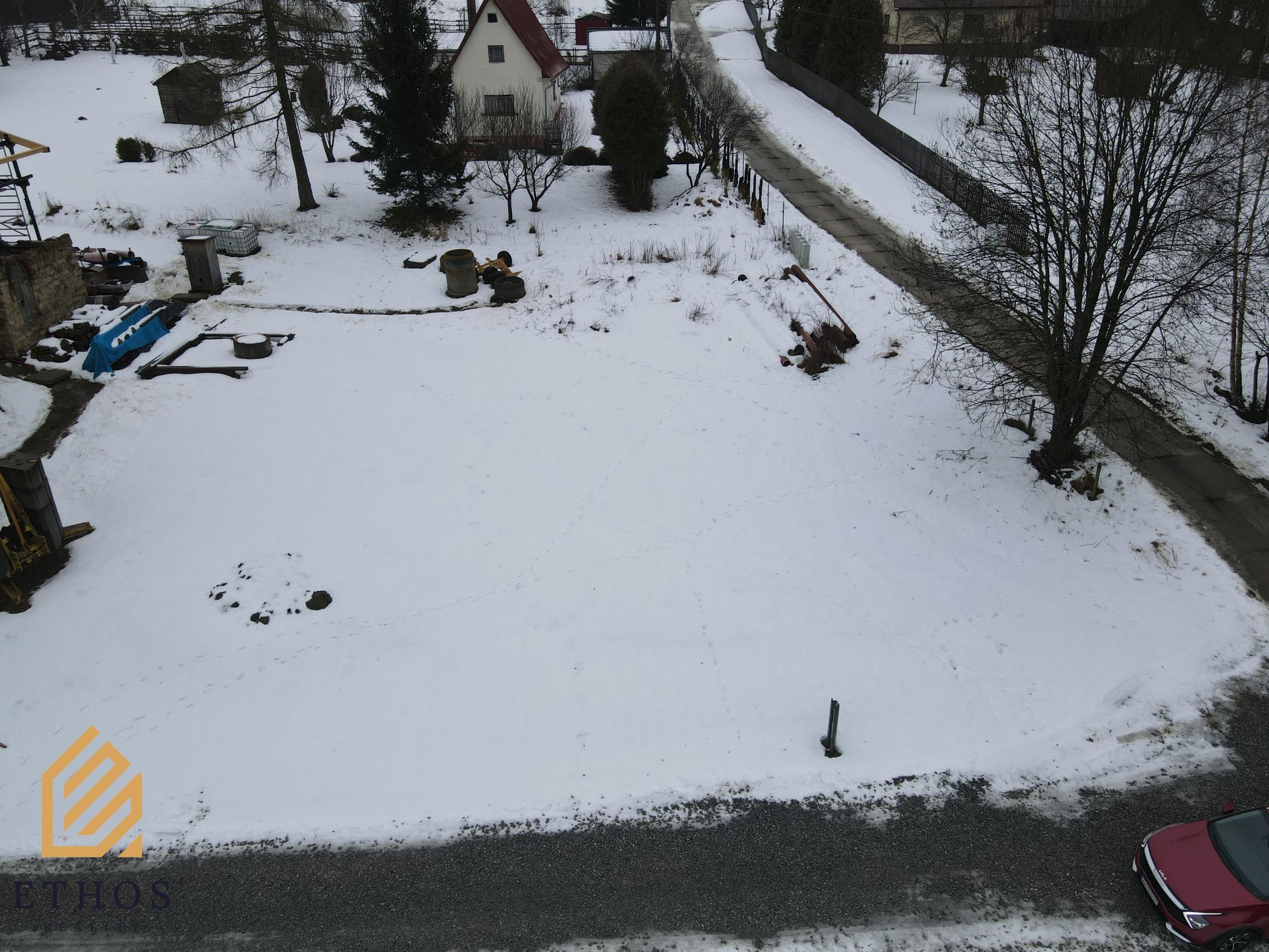 Stavebný pozemok so stavebným povolením –  SKI Makov - fotografia 6
