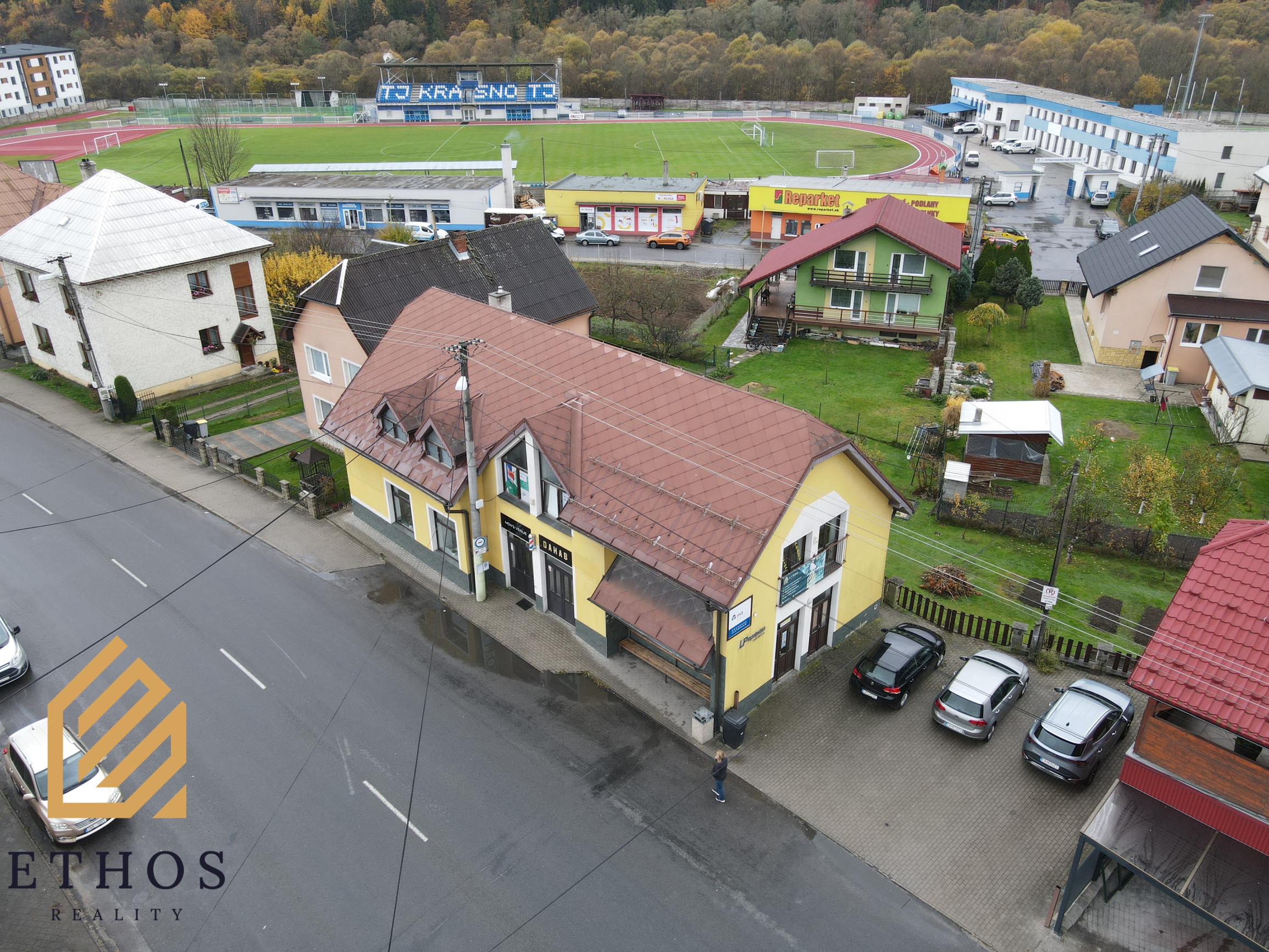 POLYFUNKČNÁ BUDOVA NA PREDAJ – KRÁSNO NAD KYSUCOU - fotografia 12