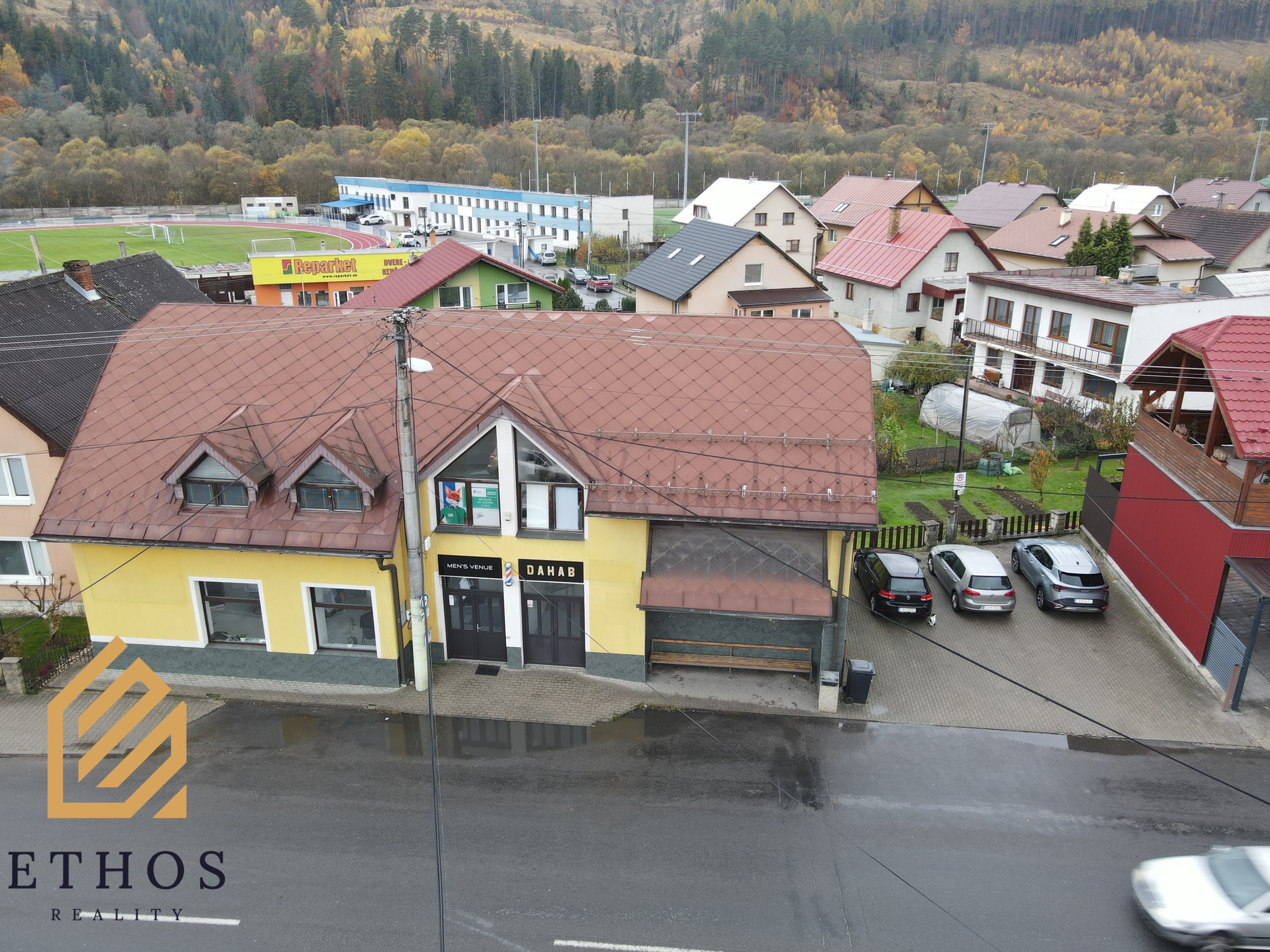 POLYFUNKČNÁ BUDOVA NA PREDAJ – KRÁSNO NAD KYSUCOU - fotografia 12