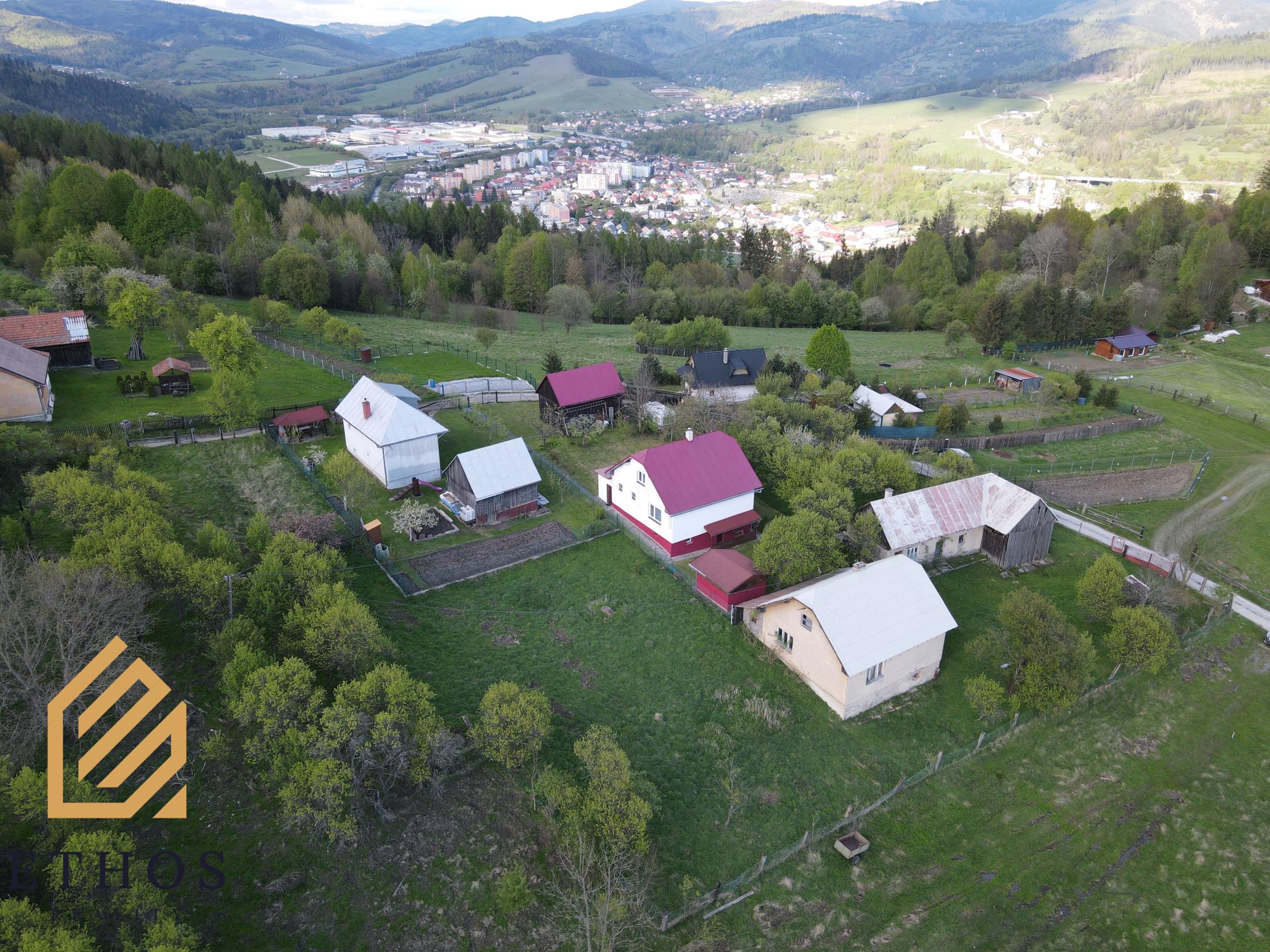 Na predaj rekreačný dom – Krásno nad Kysucou, osada Jantov - fotografia 12
