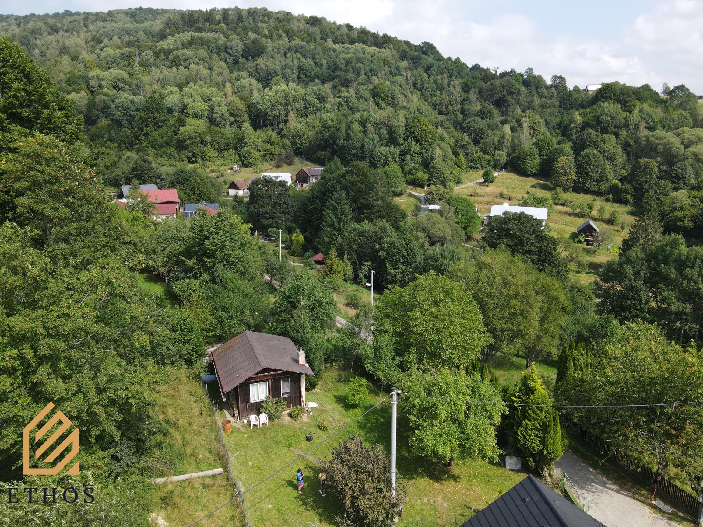 🌲 NA PREDAJ: Záhradný domček s pozemkom Krásno nad Kysucou - fotografia 9