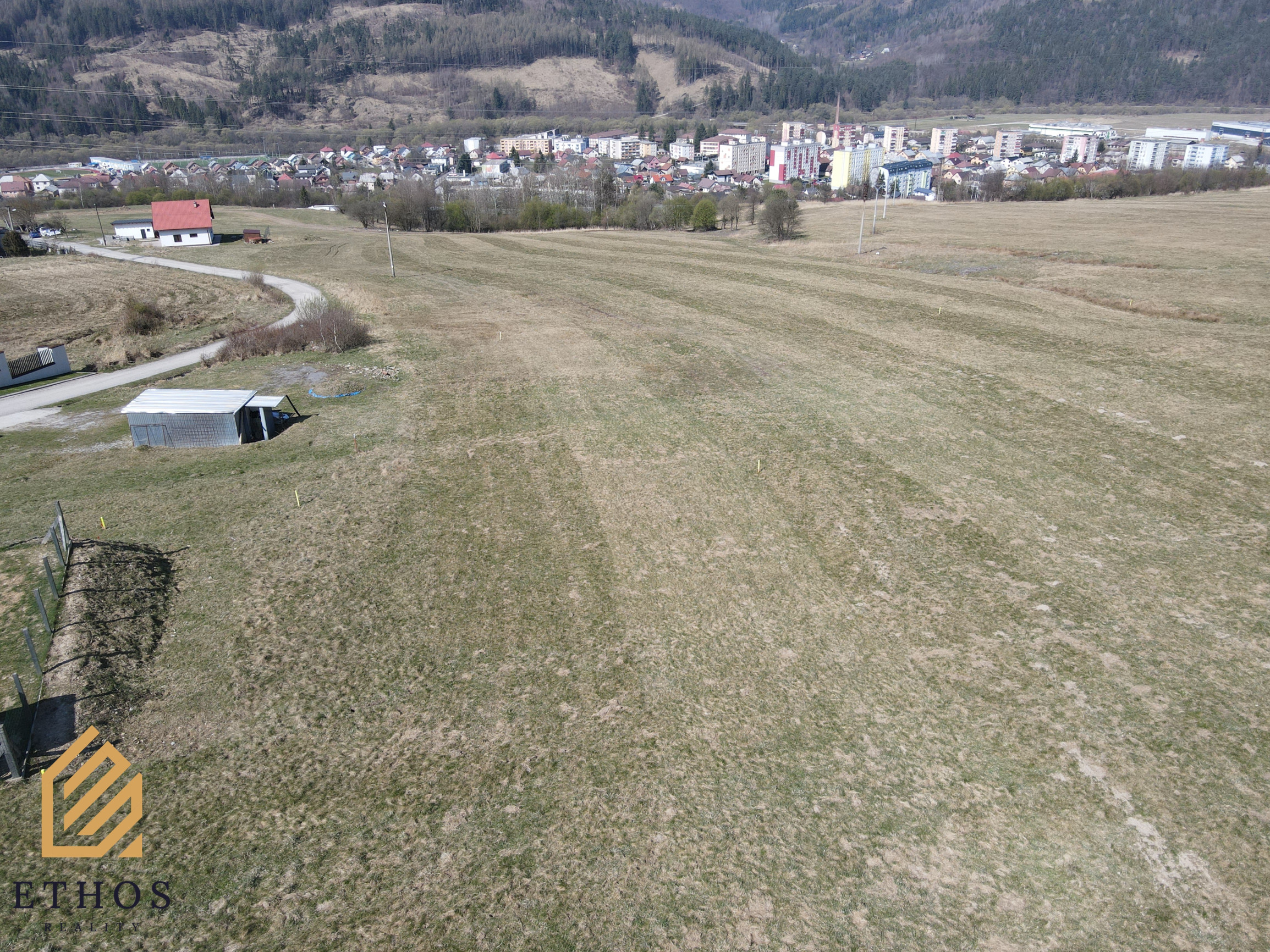 🔥 Stavebný pozemok  KRÁSNO NAD KYSUCOU LAZY - fotografia 14