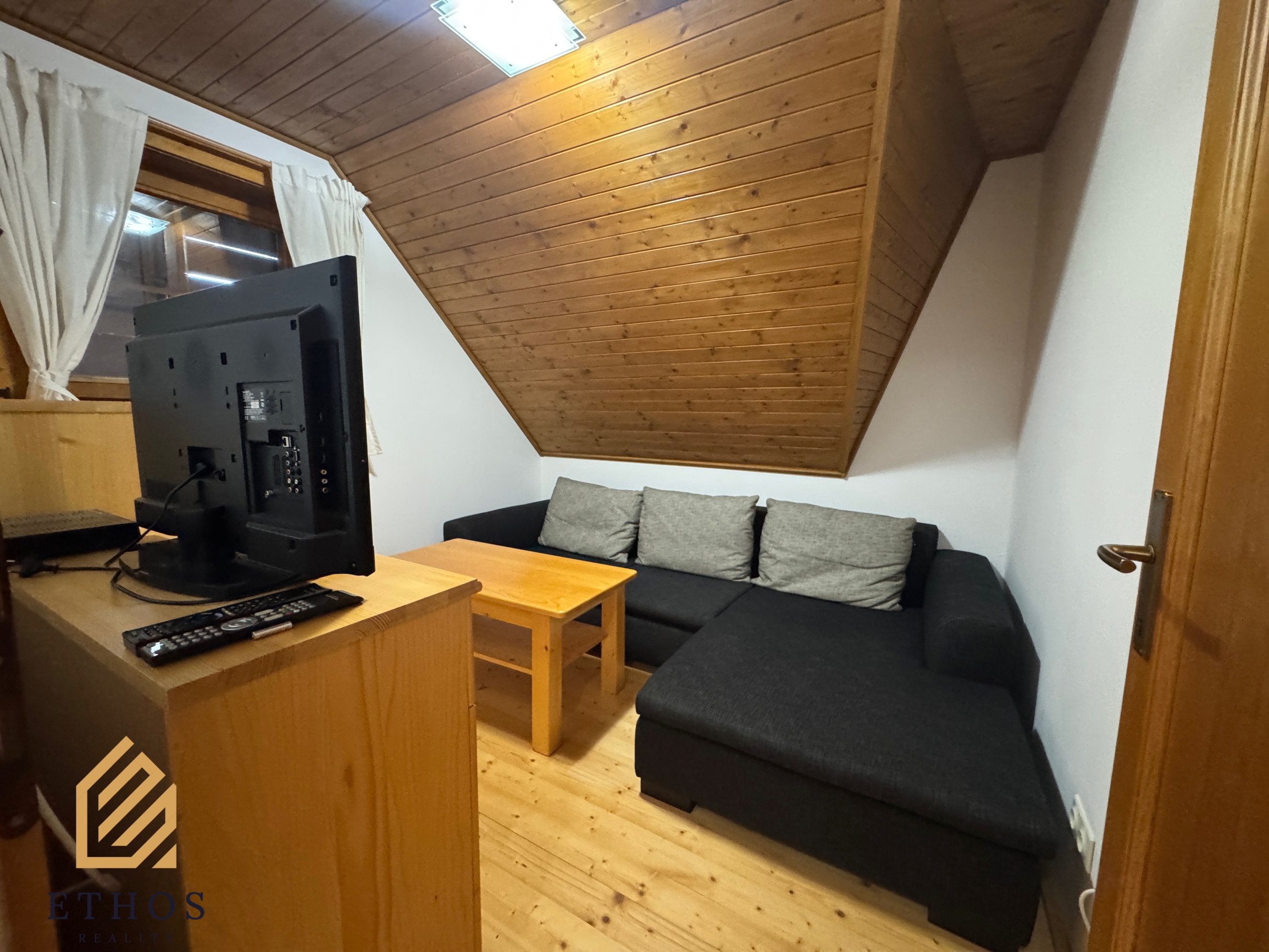 APARTMÁN V DREVENICI TERCHOVÁ VRŠKY INVESTIČNÁ PRÍLEŽITOSŤ - fotografia 21