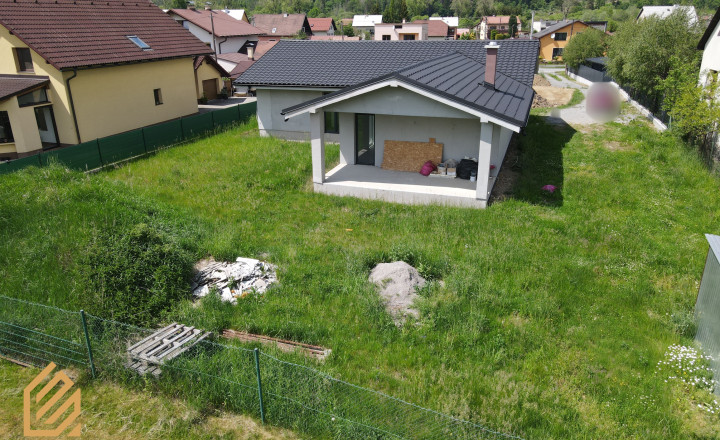🏡 NOVOSTAVBA RODINNÉHO DOMU V CENTRE OBCE RAKOVÁ - fotografia 2