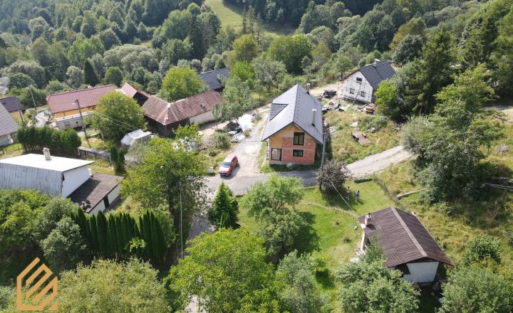🌲 NA PREDAJ: Záhradný domček s pozemkom Krásno nad Kysucou - fotografia 4